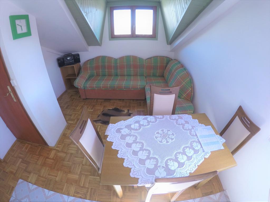 Orange City Apartment'S Repic Biograd Na Moru Buitenkant foto
